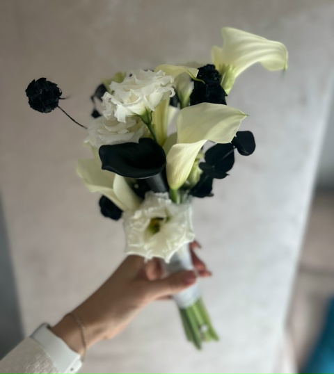 Свадебный букет «Инь Янь»